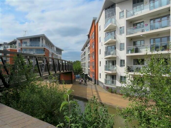 1 Bedroom Flat To Rent In Lonsdale, Wolverton, Milton Keynes, MK12