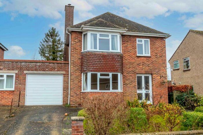 3 Bedroom Detached House To Rent In Larkdown, Wantage, OX12