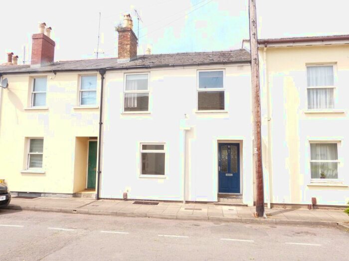 3 Bedroom Detached House To Rent In Park Street, Cheltenham, GL50