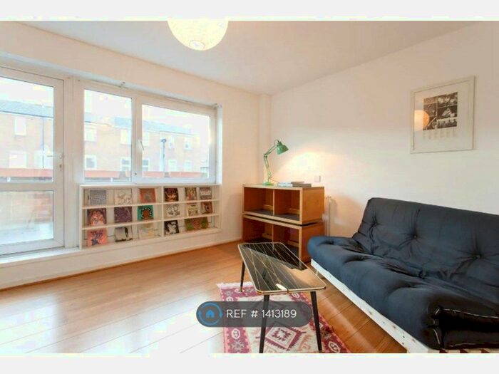 3 Bedroom Terraced House To Rent In Mabley Street, London, E9