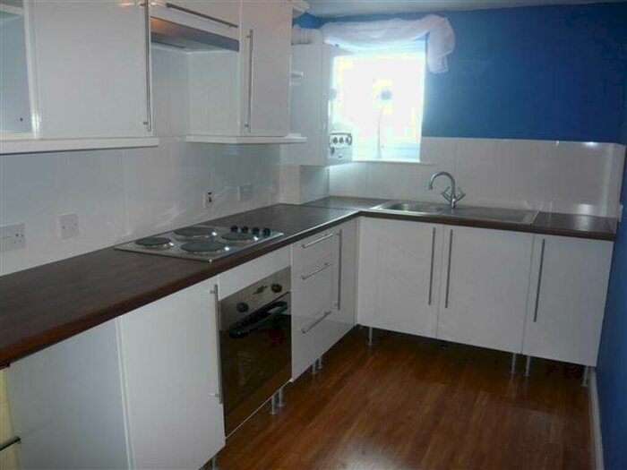 2 Bedroom Flat To Rent In Wheatsheaf Lane, Wigton, CA7