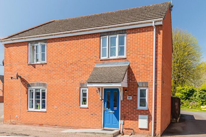 3 Bedroom Terraced House For Sale In Winton Road, Swindon, Wiltshire, SN3