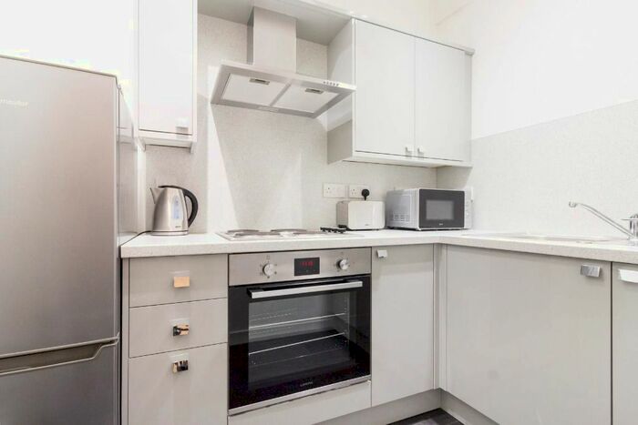 1 Bedroom Flat To Rent In Kennoway Drive, Thornwood, Glasgow, G11