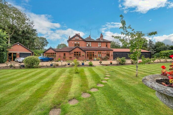 6 Bedroom Detached House For Sale In Redenhall, Harleston, IP20