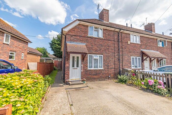 3 Bedroom End Of Terrace House For Sale In Edgar Road, Canterbury, Kent, CT1
