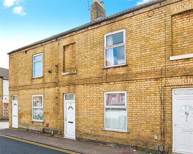 3 Bedroom Terraced House For Sale In Padholme Road, Peterborough, Cambridgeshire, PE1