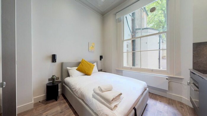 Studio To Rent In Clanricarde Gardens, London, W2