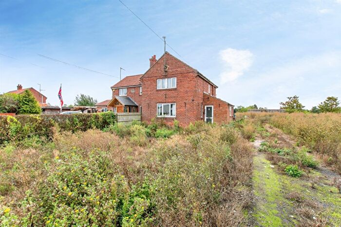 3 Bedroom Semi-Detached House For Sale In Marsh Road, Walpole St. Andrew, Wisbech, PE14