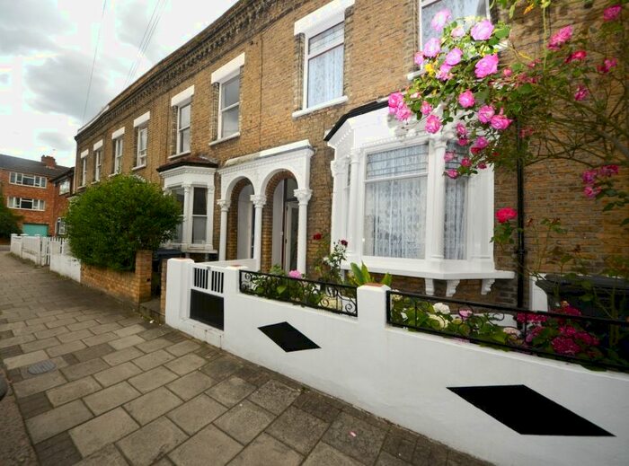 4 Bedroom Terraced House To Rent In Kepler Road, Clapham, SW4