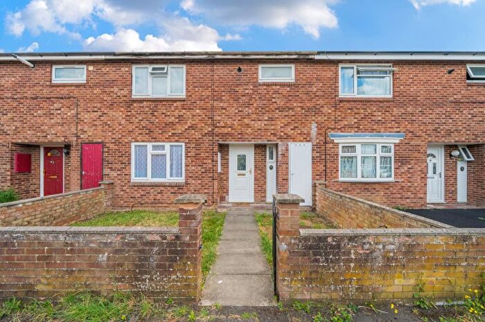 3 Bedroom Terraced House To Rent In Helford Close, Aylesbury, HP21