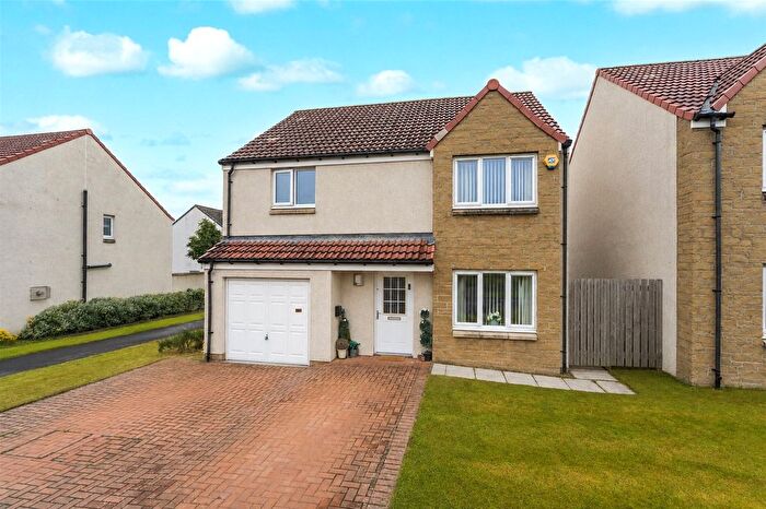4 Bedroom Detached House For Sale In Franklin Avenue, Falkirk, Stirlingshire, FK2