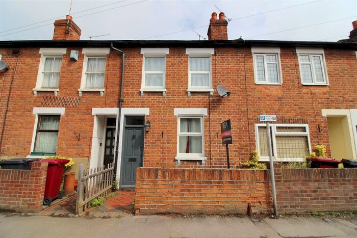 3 Bedroom Terraced House To Rent In South Street, Caversham, Reading, RG4