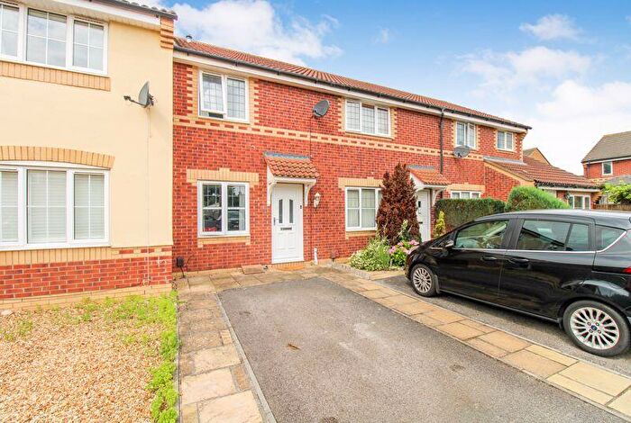 2 Bedroom Terraced House For Sale In Weavers Green, Sandy, SG19