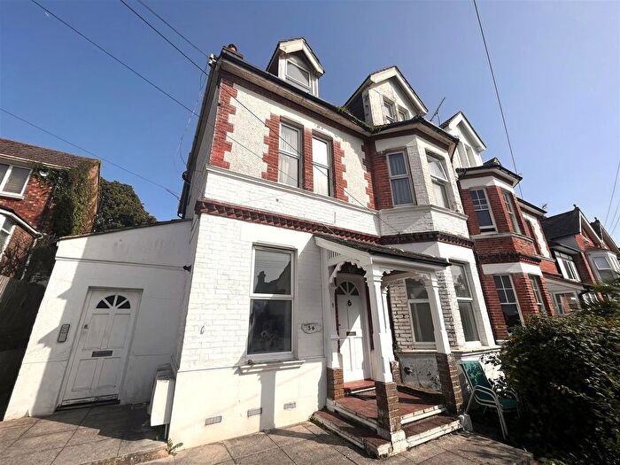 1 Bedroom Flat To Rent In Amherst Road, Bexhill-On-Sea, TN40
