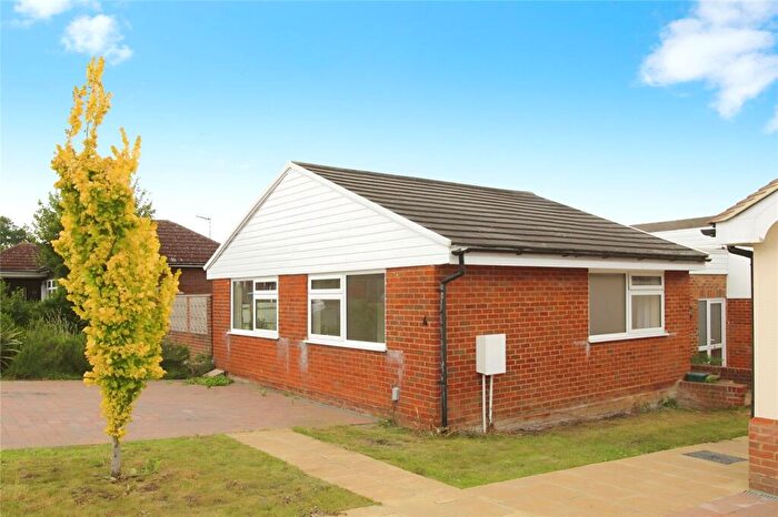 2 Bedroom Bungalow To Rent In Burnett Park, Harlow, Essex, CM19