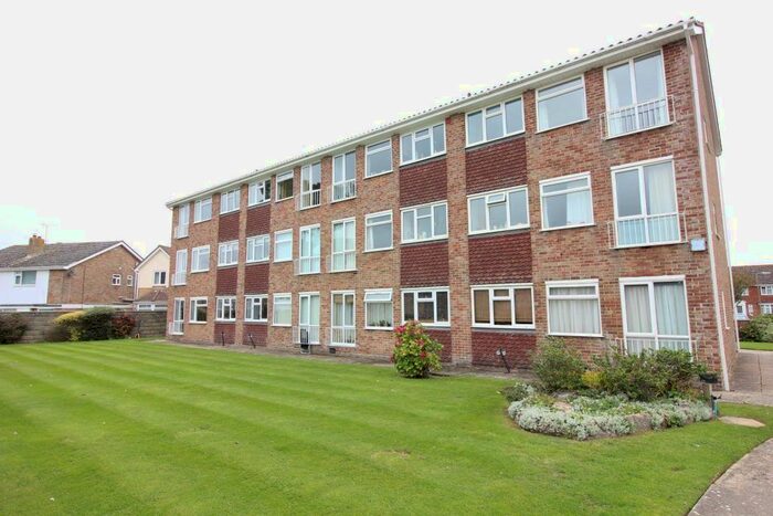 2 Bedroom Flat To Rent In High Marryats, Grove Road, Barton On Sea, Hants, BH25
