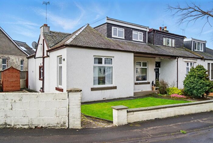 3 Bedroom Cottage For Sale In Shewalton Road, Drybridge, KA11