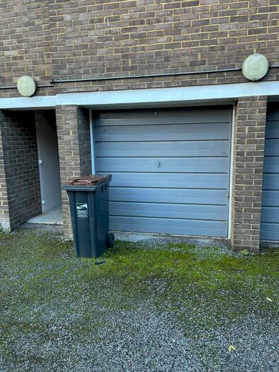 Parking/garage To Rent In Foreland Park Heights, Broadstairs, CT10