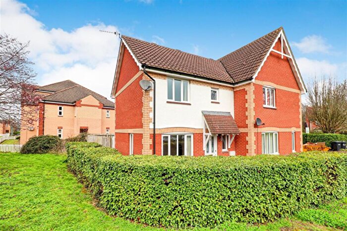 2 Bedroom Semi-Detached House To Rent In College Fields, Woodhead Drive, Cambridge, CB4