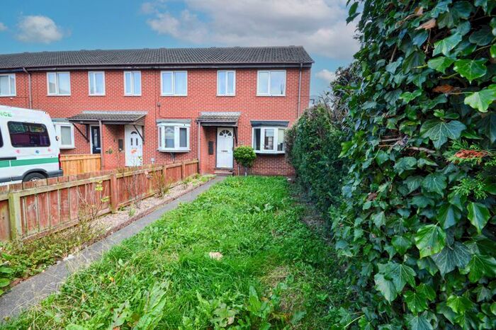 3 Bedroom End Of Terrace House To Rent In Robert Street, Blyth, NE24