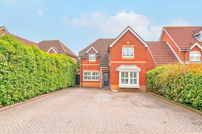 4 Bedroom Detached House For Sale In Dowding Way, Leavesden, Watford, Hertfordshire, WD25