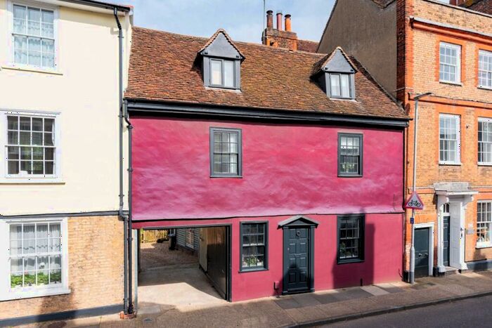 4 Bedroom Cottage To Rent In West Street, Hertford, SG13