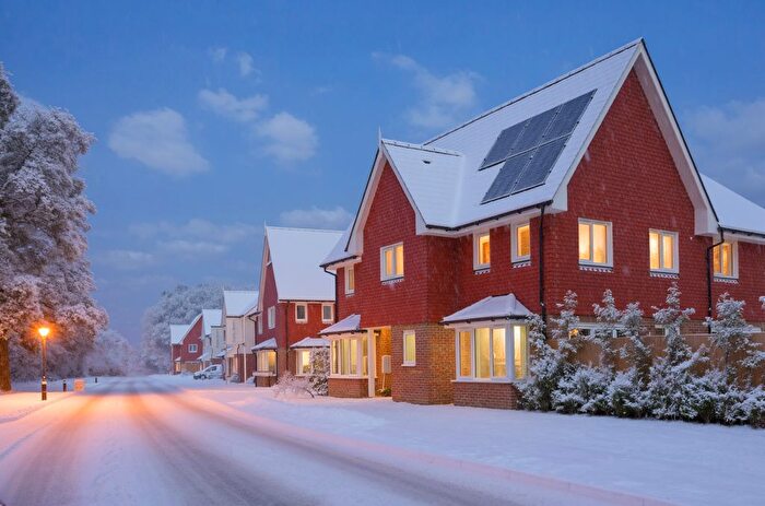 3 Bedroom Semi Detached House For Sale In Spring Bank, Lunce's Hill, Haywards Heath, RH16