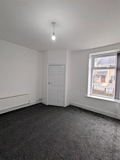 2 Bedroom Terraced House To Rent In Barkerhouse Road, Nelson, BB9