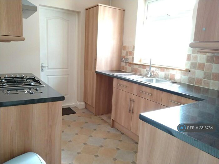2 Bedroom Bungalow To Rent In Seaforth Gardens, Epsom, KT19