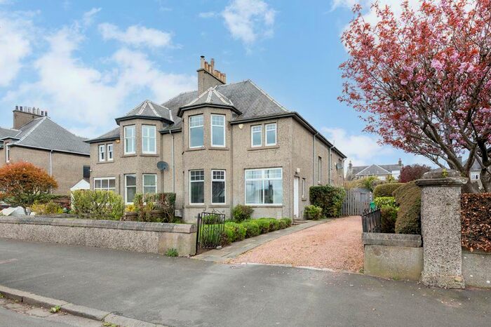 4 Bedroom Semi-Detached House For Sale In Victoria Road, Lundin Links, KY8