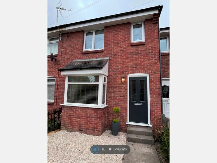 3 Bedroom Terraced House To Rent In Water Lane, York, YO30