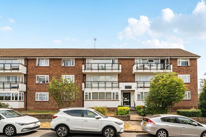 2 Bedroom Flat For Sale In Watling Court, Jesmond Way, Stanmore, HA7