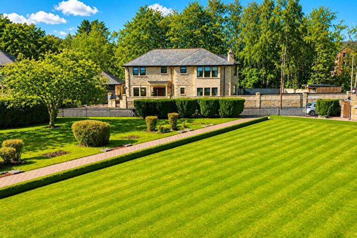 5 Bedroom Detached House For Sale In Station Road, Bothwell, Glasgow, G71