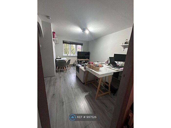 1 Bedroom Flat To Rent In Greenwich, London, SE10