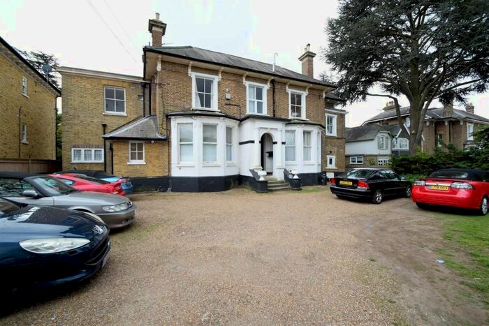 1 Bedroom Flat To Rent In Southlands Road, Bickley, Bromley, BR1