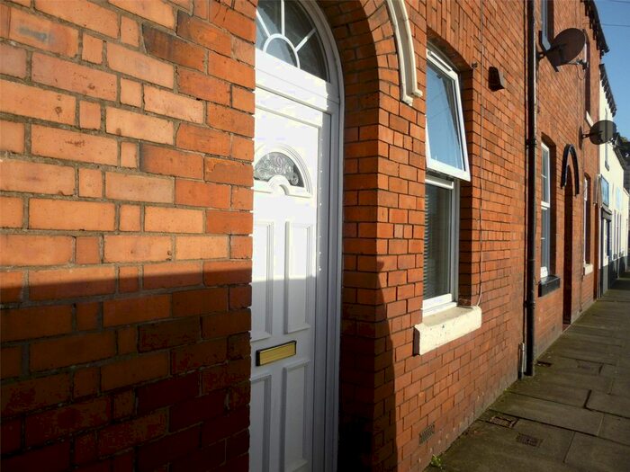 2 Bedroom End Of Terrace House To Rent In Junction Street, Carlisle, Cumbria, CA2