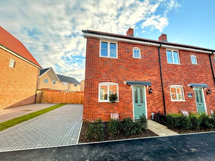 2 Bedroom House To Rent In Observers Road, Wickham Market, IP13