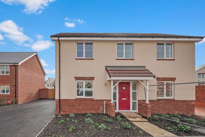 4 Bedroom Detached House To Rent In Bedroom Detached House, EX2
