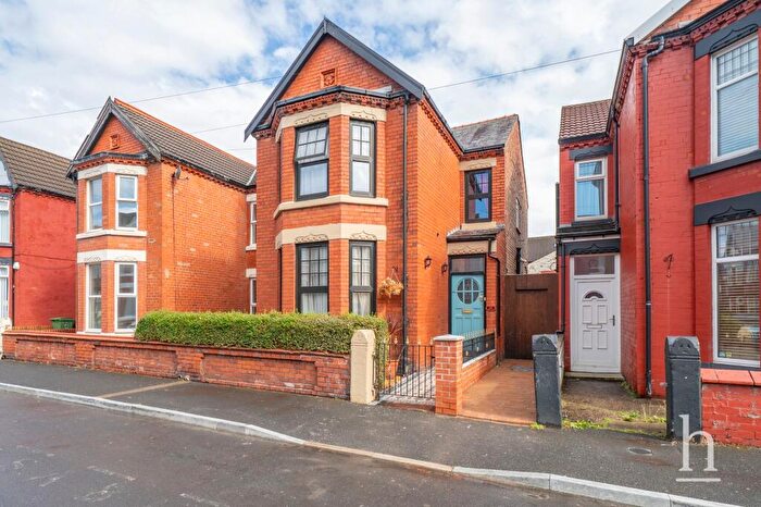 3 Bedroom Semi-Detached House For Sale In Hawarden Avenue, Wallasey, CH44