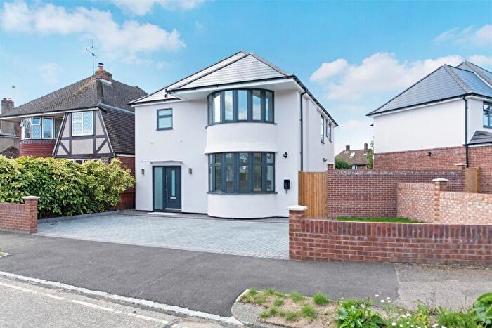 5 Bedroom Detached House For Sale In Boleyn Avenue, Ewell, KT17