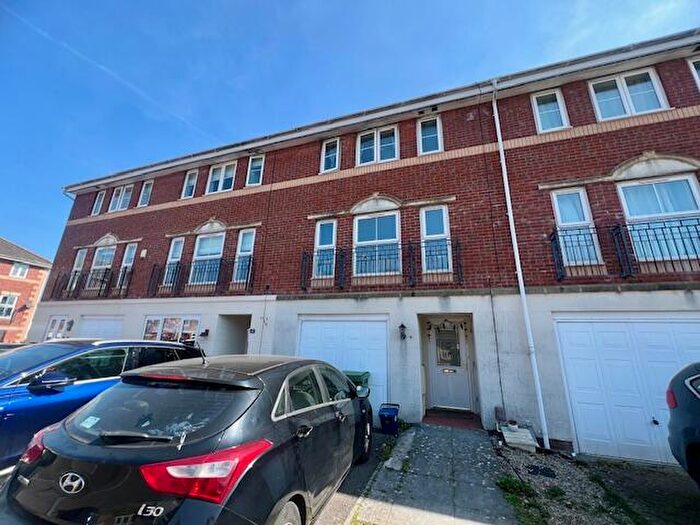 4 Bedroom House To Rent In Heol Mynydd Bychan, Heath, Cardiff, CF14