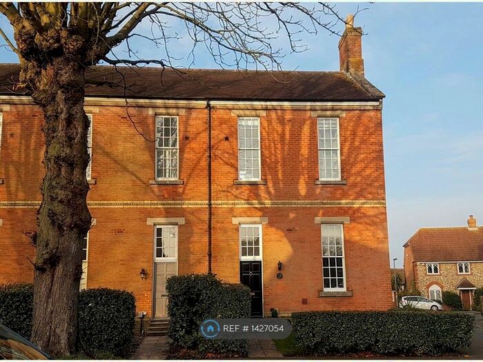 3 Bedroom End Of Terrace House To Rent In Cardwells Keep, Guildford, GU2