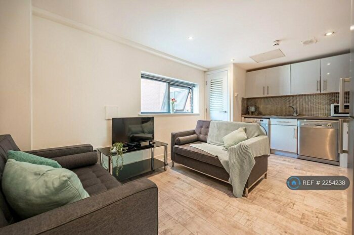 5 Bedroom Flat To Rent In Regent Terrace, Sheffield, S3