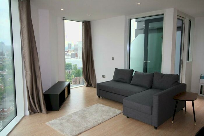 2 Bedroom Flat To Rent In The Island, Croydon, CR0