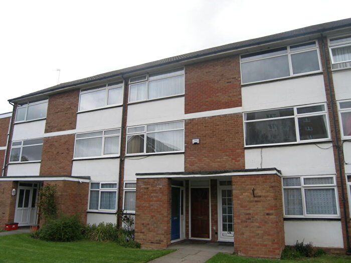 2 Bedroom Maisonette To Rent In Dugdale Court, Brunswick Street, Leamington Spa, CV31