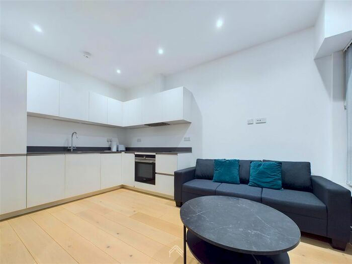 2 Bedroom Flat To Rent In Imperial Drive, Harrow, HA2