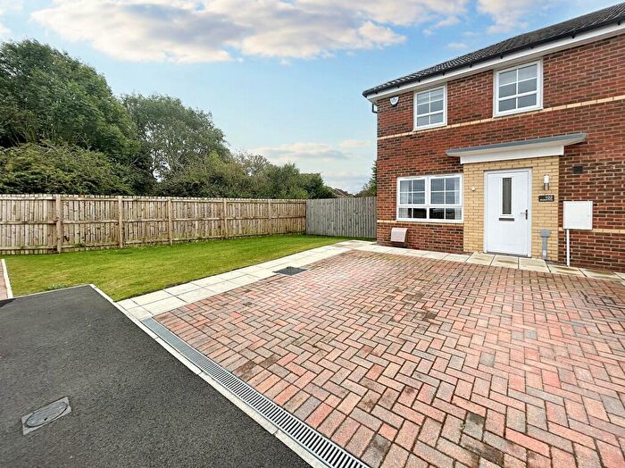 3 Bedroom Terraced House For Sale In Bluebell Drive, Pegswood, Morpeth, Northumberland, NE61