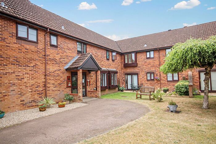 1 Bedroom Flat For Sale In Laurel Court, Thorpe St Andrew, NR7