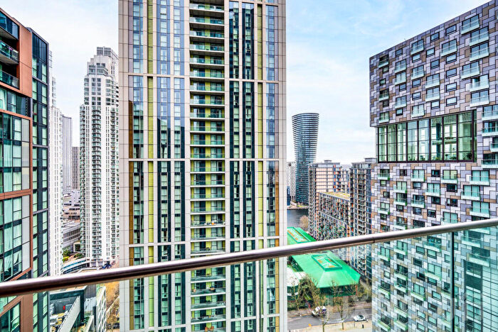 Studio To Rent In Harbour Way, South Quay, E14