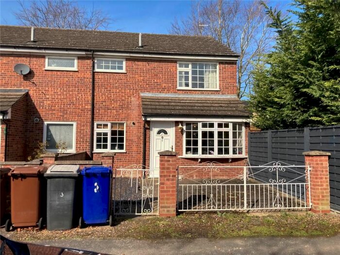 3 Bedroom Terraced House To Rent In Annes Close, Exning, Newmarket, CB8